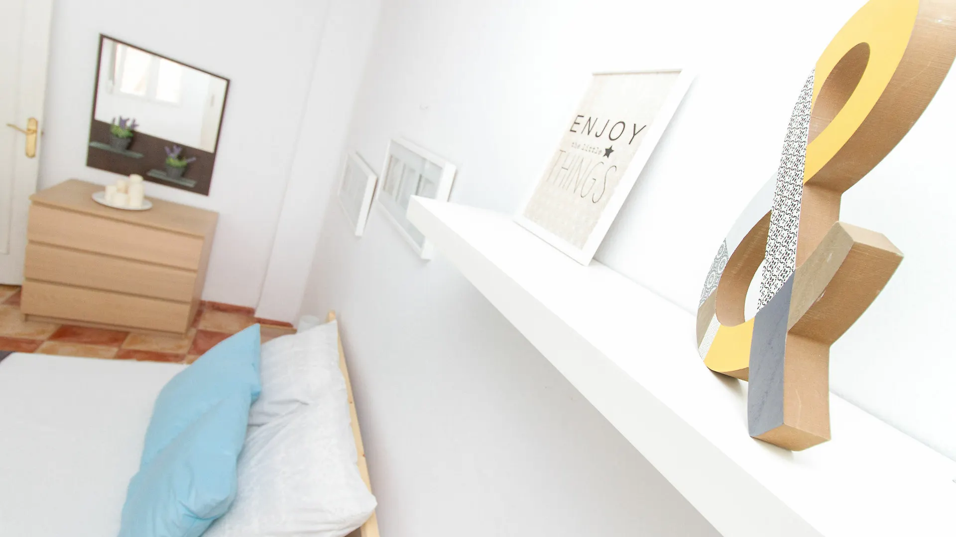 Calle Hernan Ruiz - Very Spacious Apartment Malaga