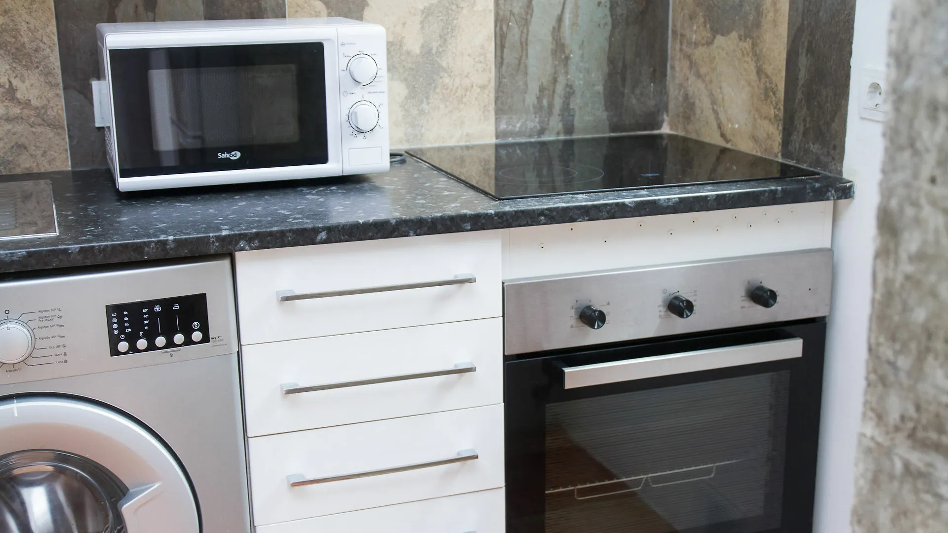 Calle Hernan Ruiz - Very Spacious Apartment Malaga
